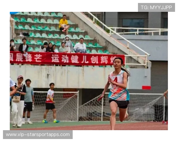 现场直击:运动员的“泪水与笑容”交织瞬间 现场直击:运动员的“泪水与笑容”交织瞬间