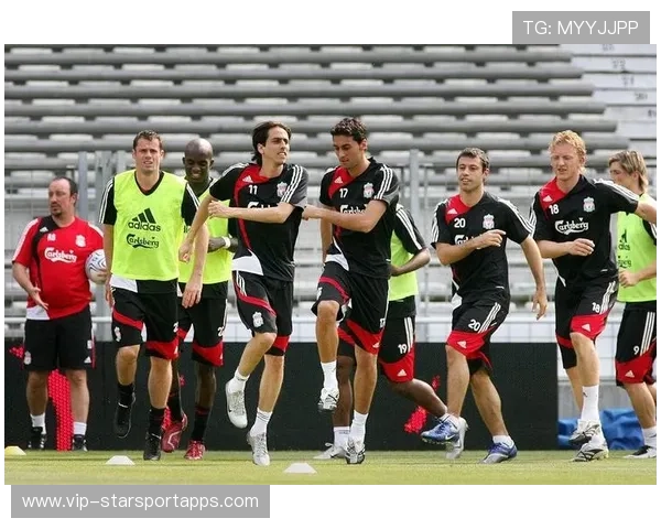 球队在国际比赛中体现出战术多样性,足球队的战术 球队在国际比赛中体现出战术多样性,足球队的战术